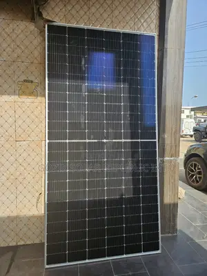 Original Canadian Solar 550w And Other Wattage Available