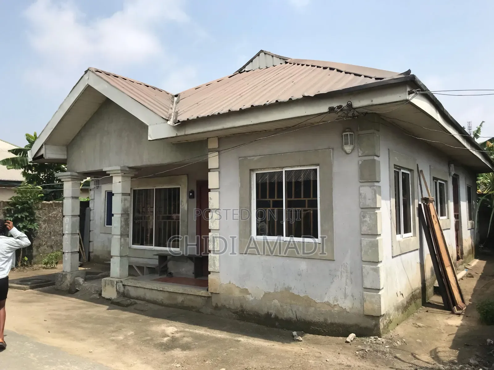 3bdrm Bungalow in Eneka for sale
