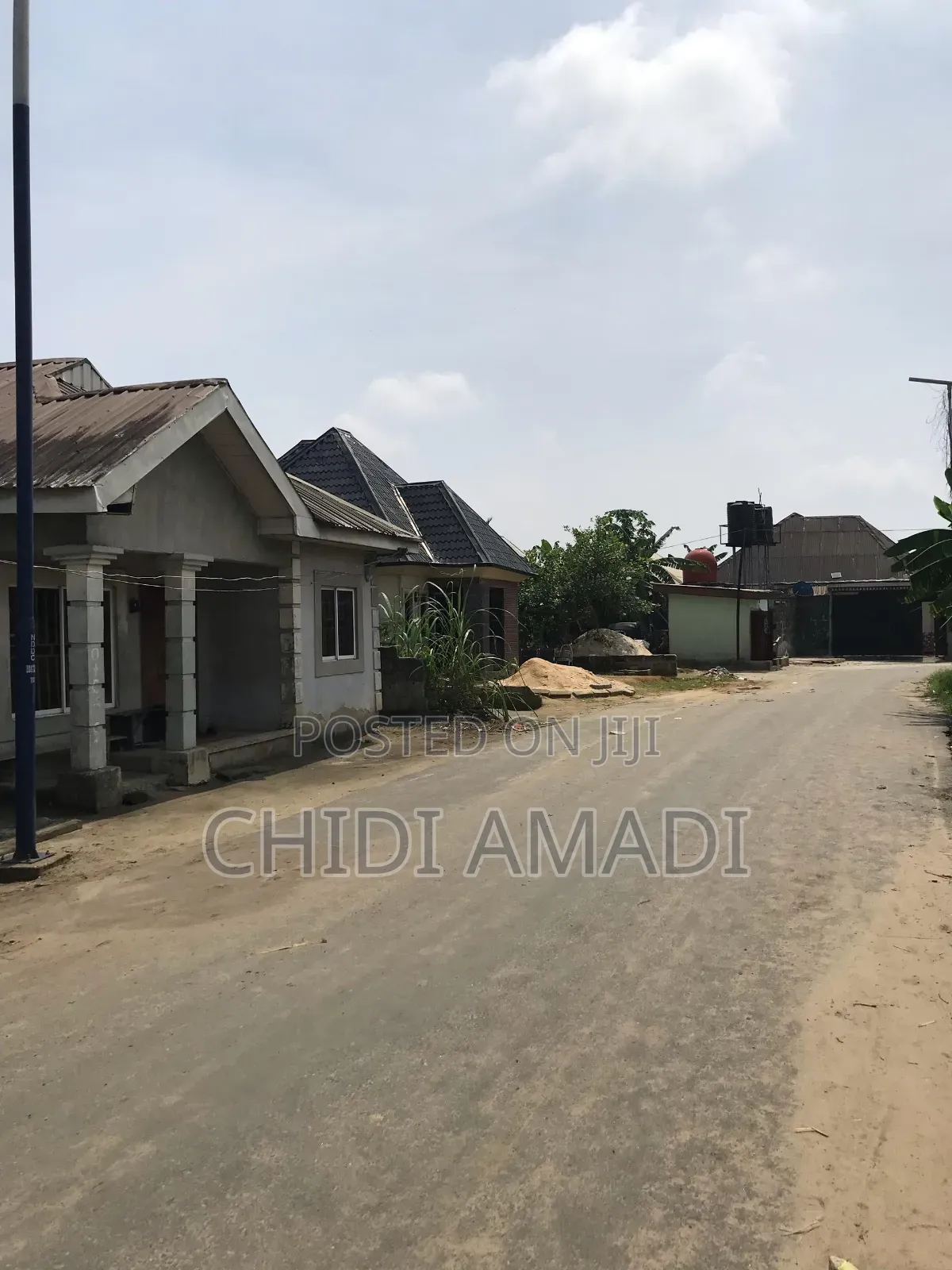 3bdrm Bungalow in Eneka for sale