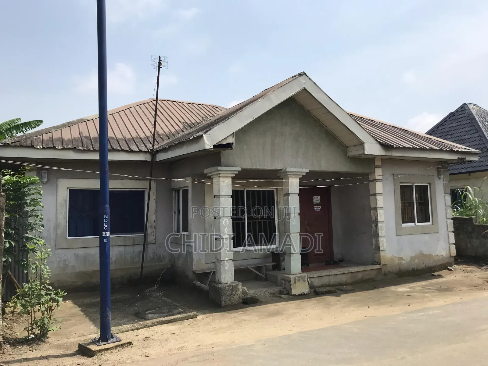 3bdrm Bungalow in Eneka for sale