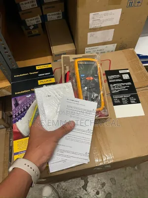 Fluke 1503 / 1507 Insulation Resistance
Tester