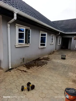 Mini Flat in Ipaja / Ipaja for rent
