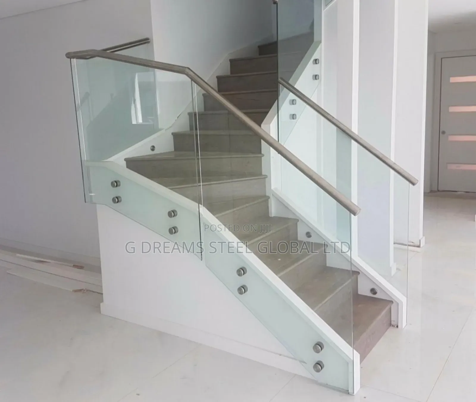 Steps Down Glass Railings