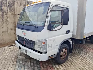 Mitsubishi Canter 2008 White
