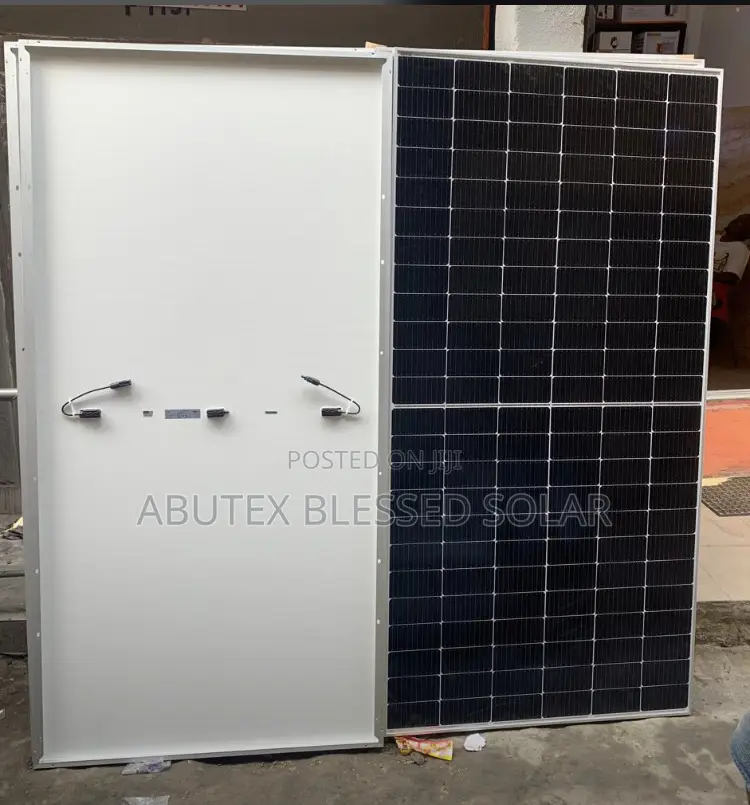 600watt Jinko Solar Panel
