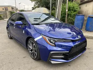 Toyota Corolla SE 2020 Blue