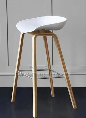 Standard Height Bar Stool Chair