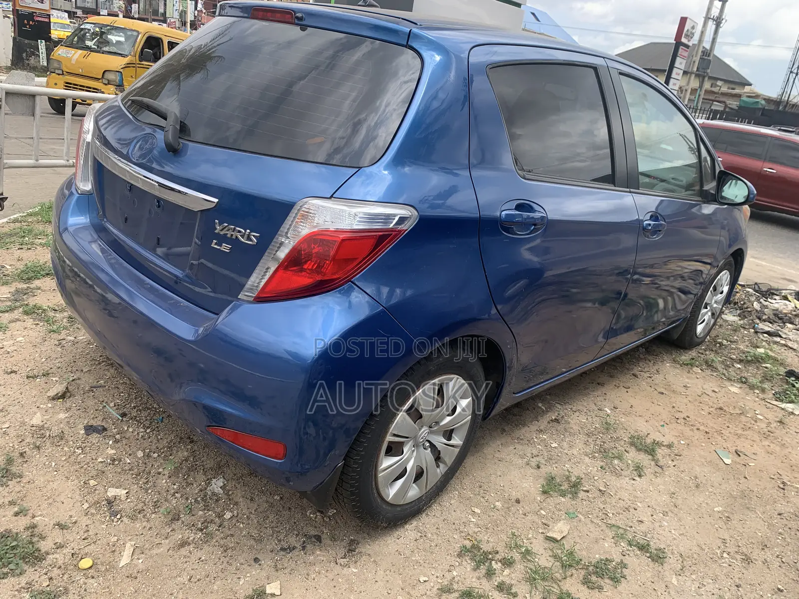 Toyota Yaris 2012 Blue