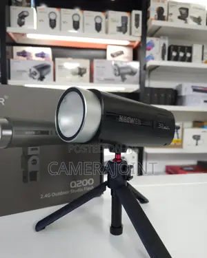 Neewer Q200 2.4g Outdoor Studio Flash