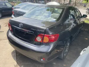 Toyota Corolla Altis 2010 Gray
