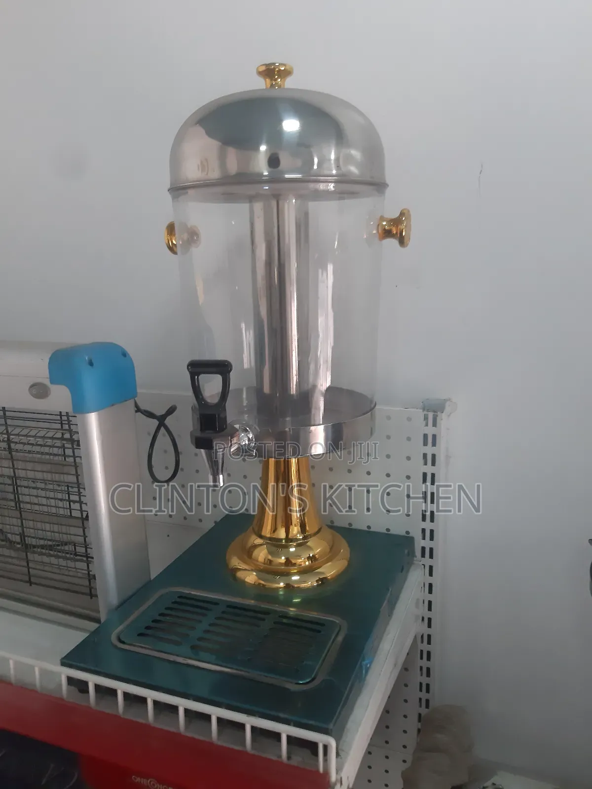 Juice Dispenser