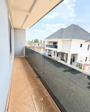 4bdrm Townhouse / Terrace in Wuye for rent