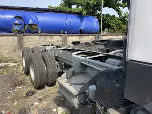 Howo 371 White Cap and Chassis 2017