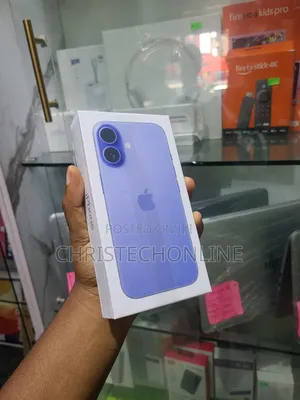 New Apple iPhone 16 128 GB Blue