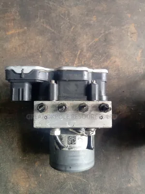 Toyota Corolla Abs Pump 2018