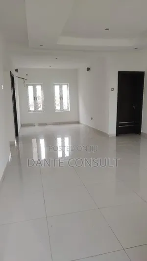 3bdrm Block of Flats in Lokogoma for sale