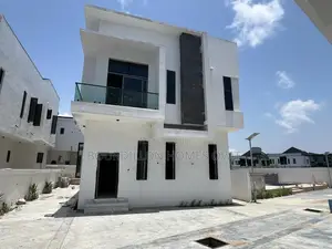 4bdrm Duplex in Lekki for sale