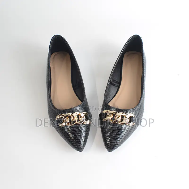 Flat Shoes