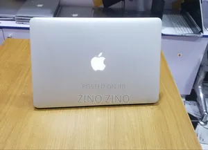 Laptop Apple MacBook Air 2017 8GB Intel Core i5 SSD 128GB