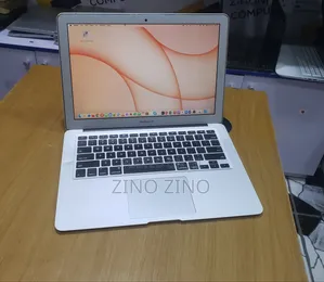 Laptop Apple MacBook Air 2017 8GB Intel Core i5 SSD 128GB