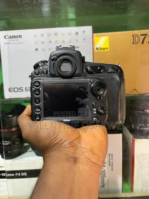 Nikon D810