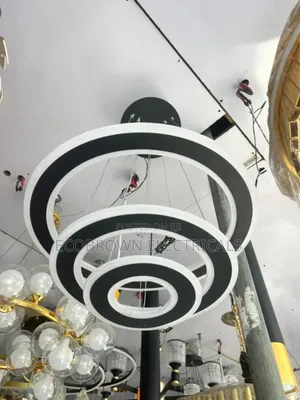 Chandelier Light Fixture With 3 Color Shades
