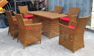 Garden/Outdoor Chairs and Table.