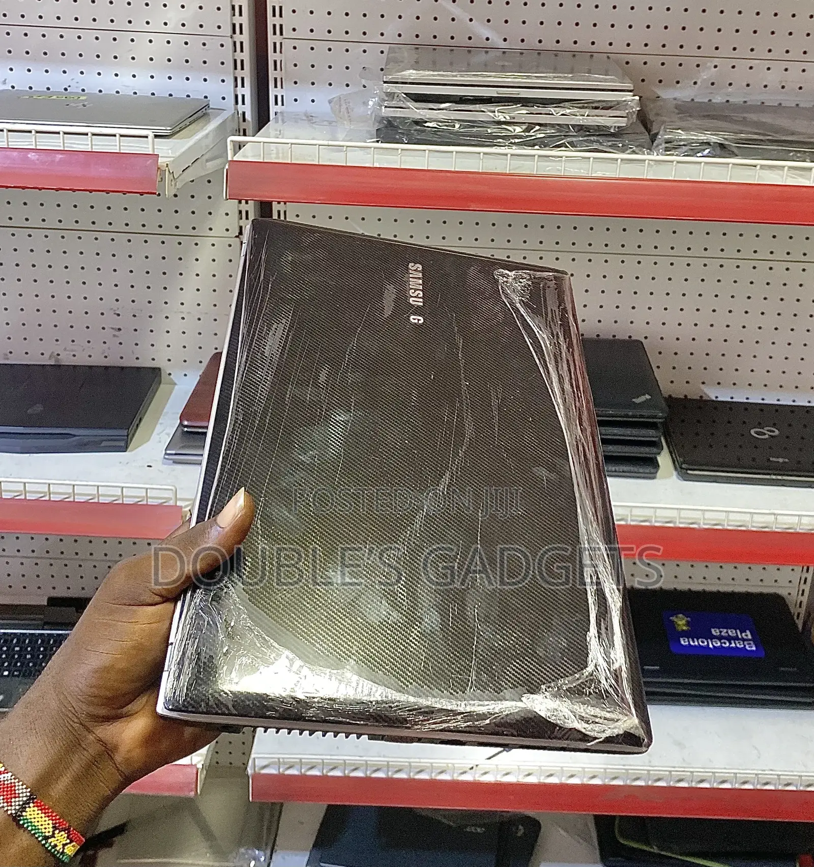 Laptop Samsung Q330 4GB Intel Core I3 HDD 250GB