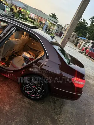 Mercedes-Benz E350 Base 4Matic Sedan AWD (3.5L 6cyl 7A) 2015 Burgundy