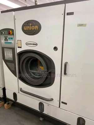 Dry Cleaning Machine