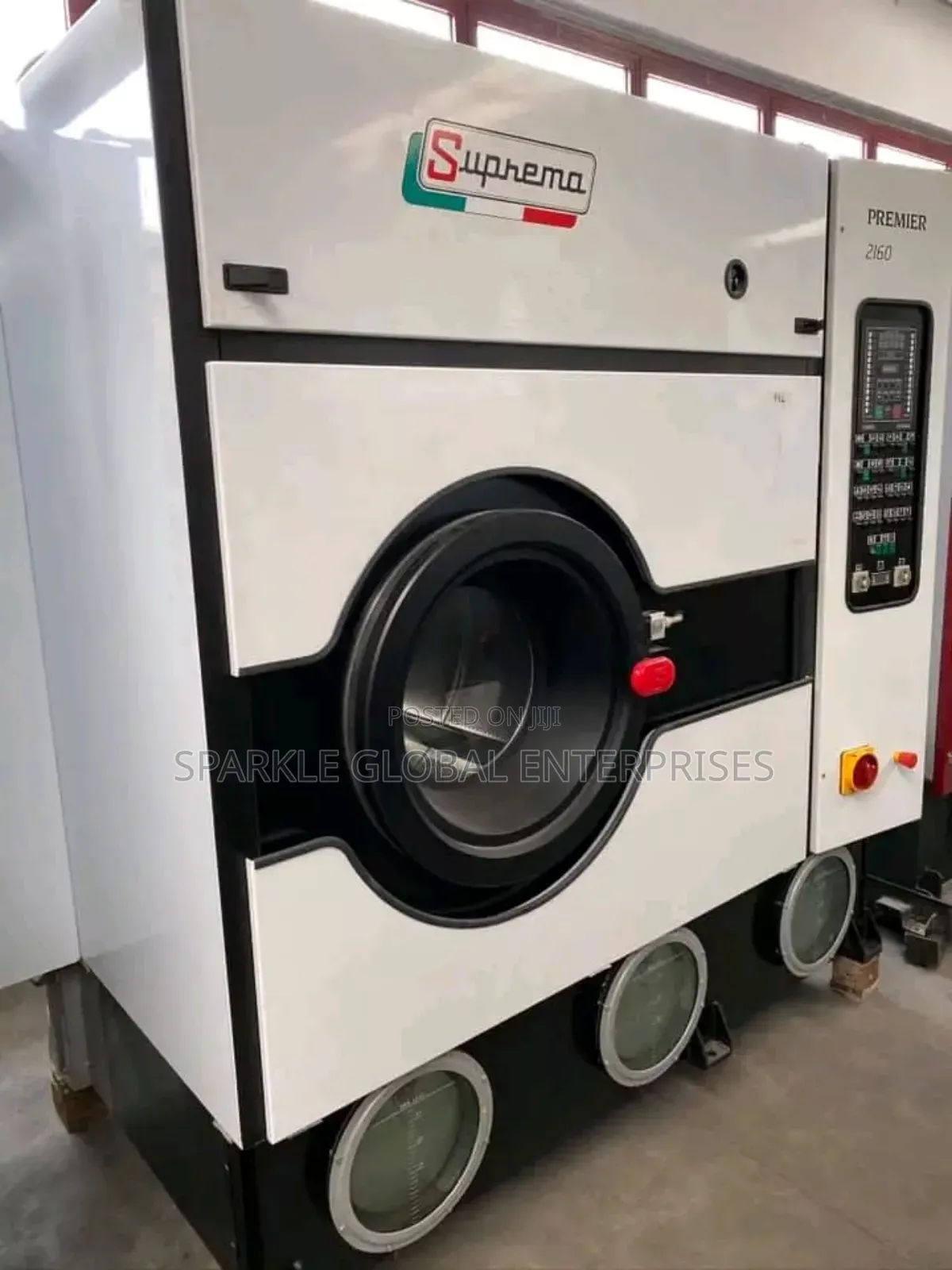 Dry Cleaning Machine