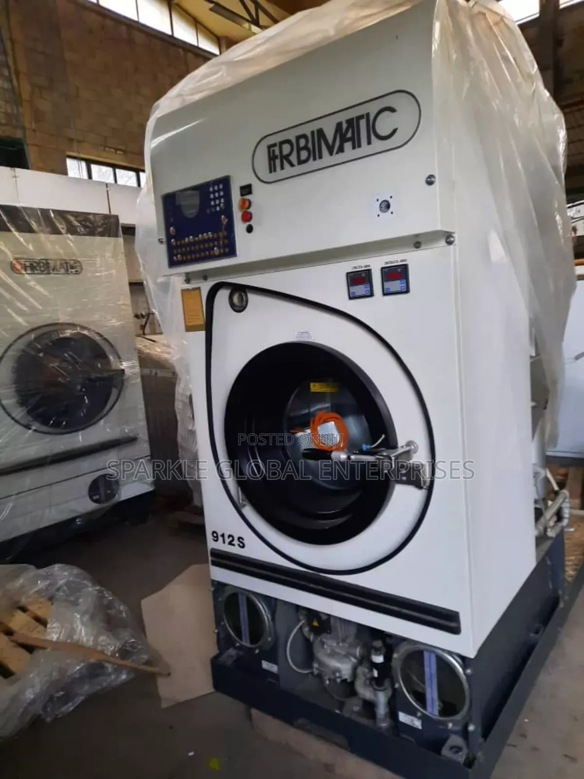 Dry Cleaning Machine