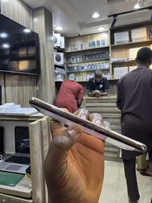 Apple iPhone XS Max 256 GB Gold