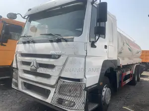 Howo375 Water Tanker 2017 White
