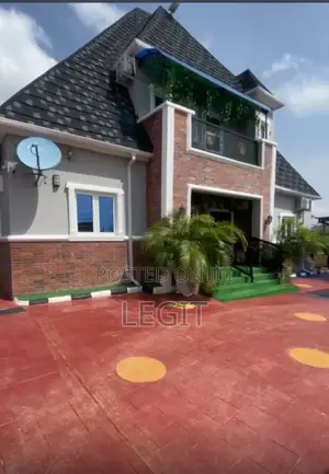Furnished 5bdrm Duplex in Lugbe District for sale