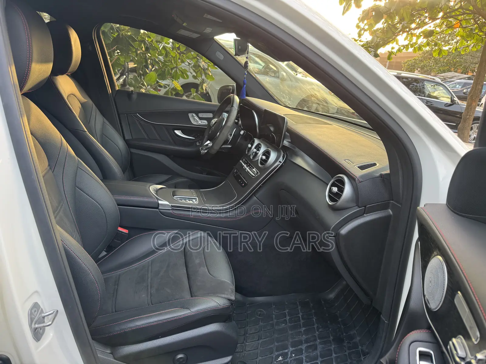 Mercedes-Benz GLC-Class 2021 White