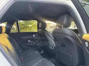 Mercedes-Benz GLC-Class 2021 White