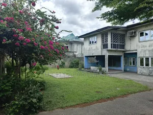 4bdrm Duplex in Presidential Estate, Port-Harcourt for rent