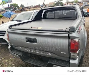 Toyota Tacoma 2020 Gray
