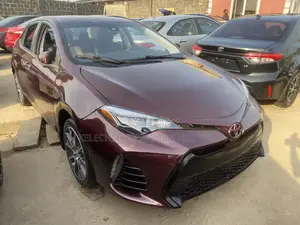 Toyota Corolla 2017 Burgundy