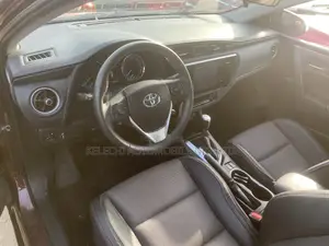 Toyota Corolla 2017 Burgundy