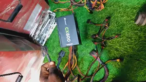 Photo - 600 Watts Corsair Psu