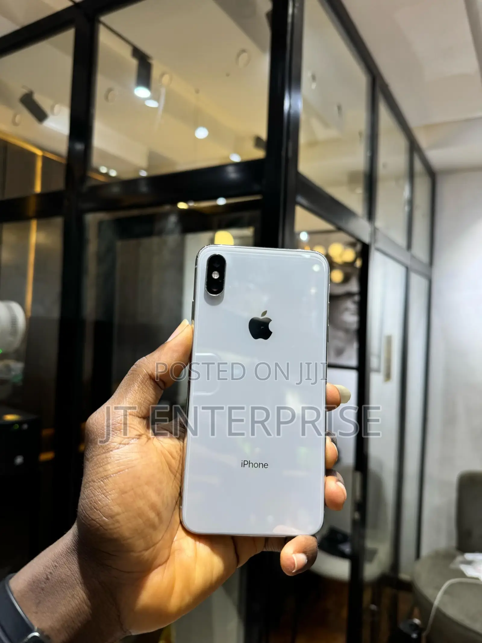 Apple iPhone XS Max 64 GB White