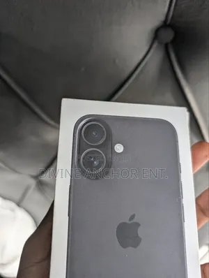 New Apple iPhone 16 128 GB Black