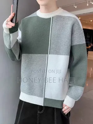 *High Quality Luxury Sweatshirt  *