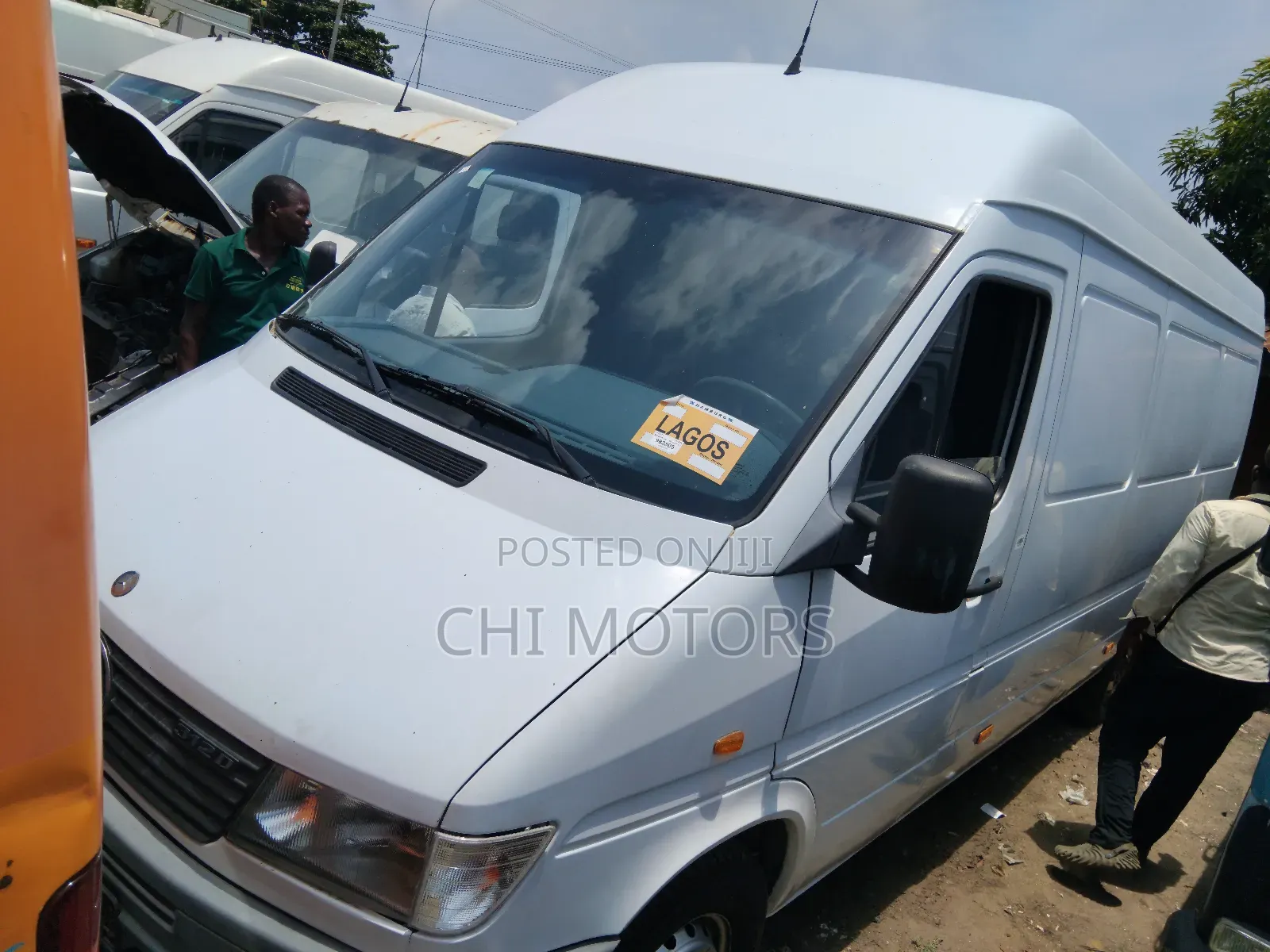 Mercedes-Benz Sprinter 2005 White