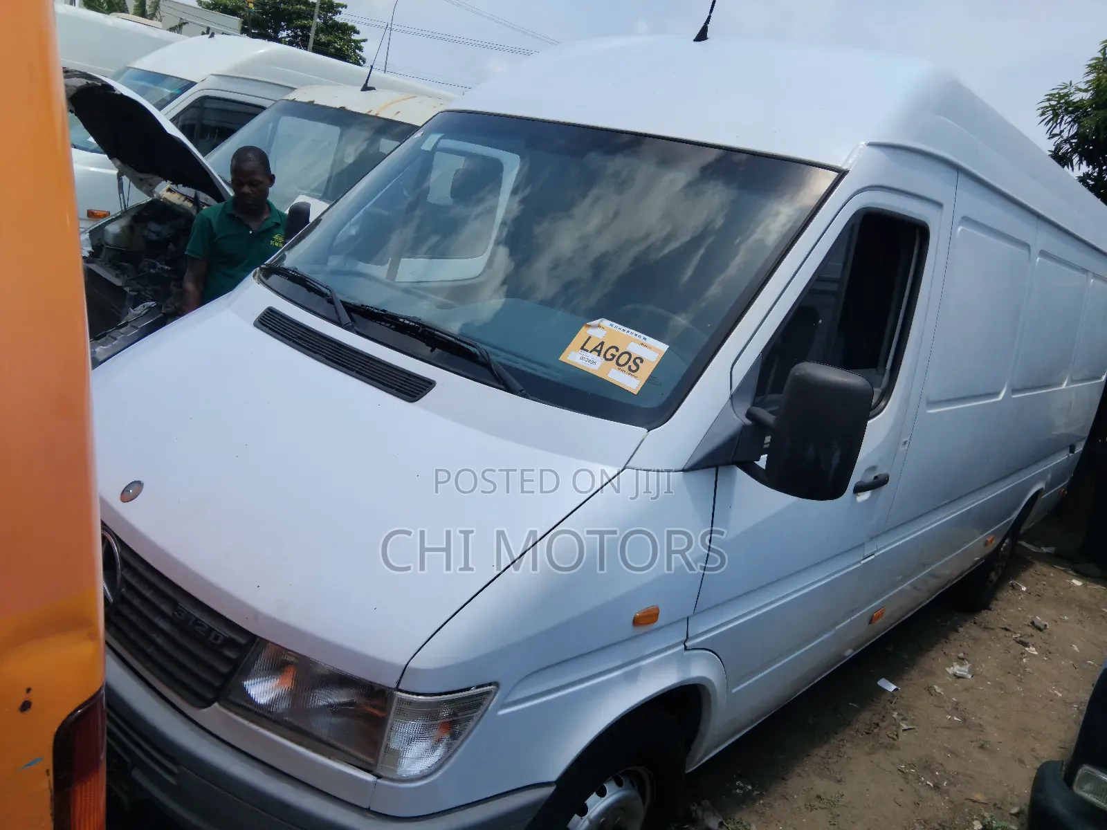 Mercedes-Benz Sprinter 2005 White