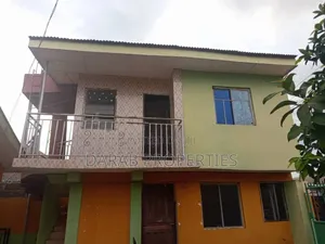 6bdrm Bungalow in Ipaja / Ipaja for sale