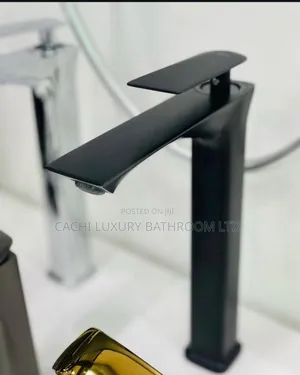 Black and Chrome Basin Mixer Tap