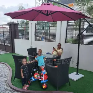Premium Outdoor Rattan Set With Umbrella Parasol